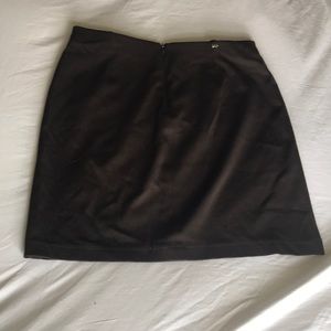 Equestrian designs skirt